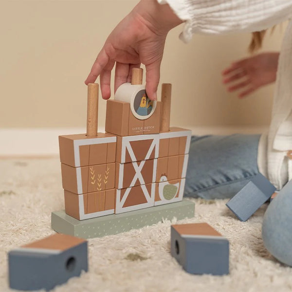 מגדל השחלה מעץ – Little Farm