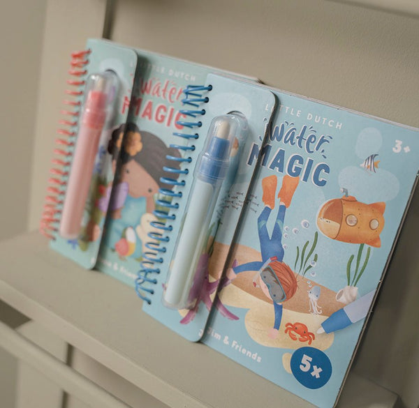 ספר מים קסום – ג'ים והחברים