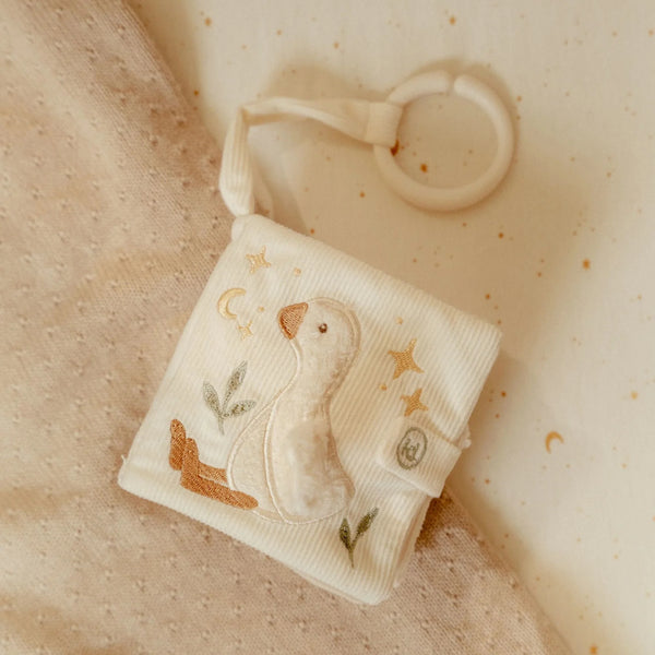 ספר פעילות רך קטן לעגלה NEWBORN NATURALS