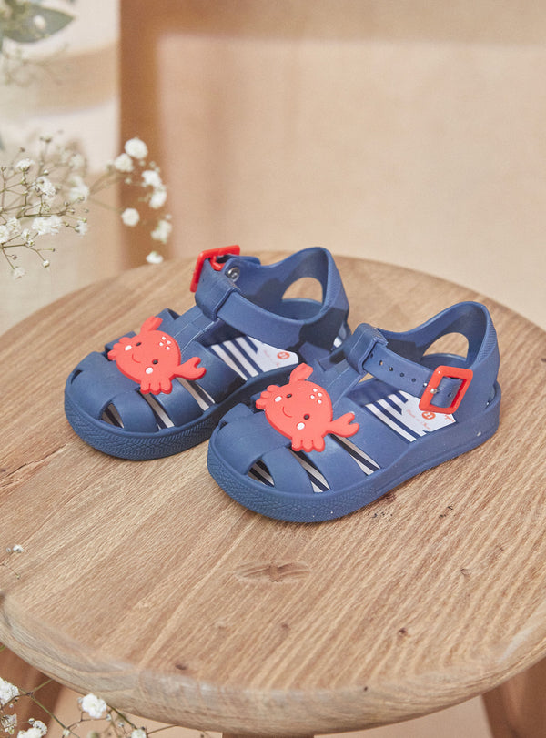 נעלי מים KIMEDUSE