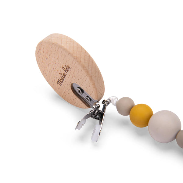 אריה - מחזיק מוצץ