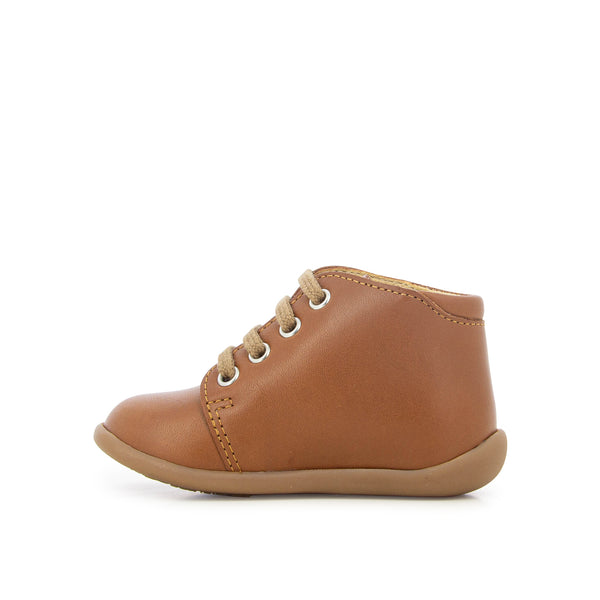 נעליים סגורות STAND-UP FLY CAMEL