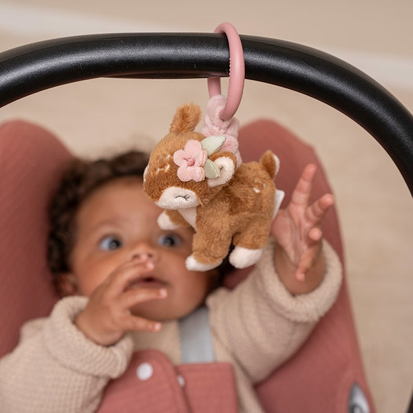 צעצוע משוך ונער – צביה – גן פיות