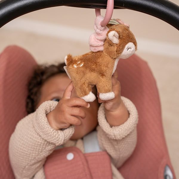 צעצוע משוך ונער – צביה – גן פיות