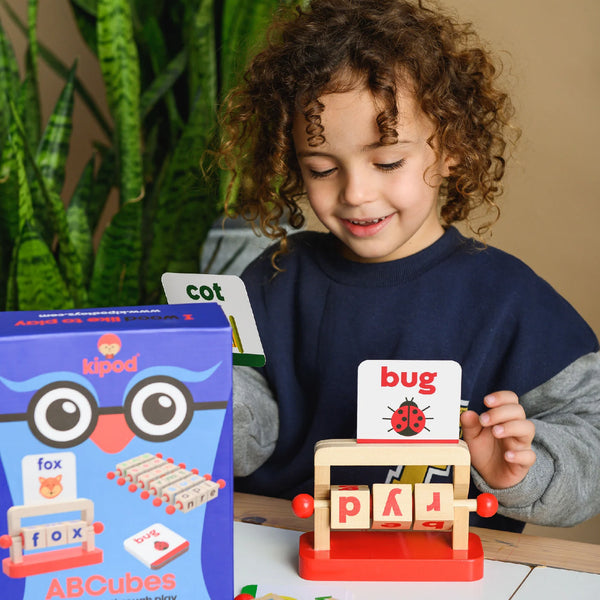 ABCubes קובי-אות אנגלית