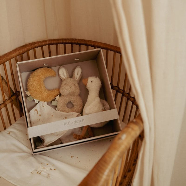 Gift Box Newborn Naturals – מארז מתנה לתינוק חדש