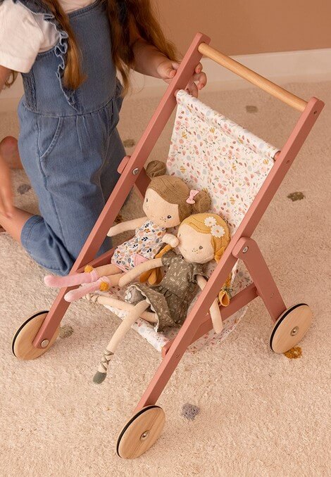 עגלת בובות – פרחים ופרפרים