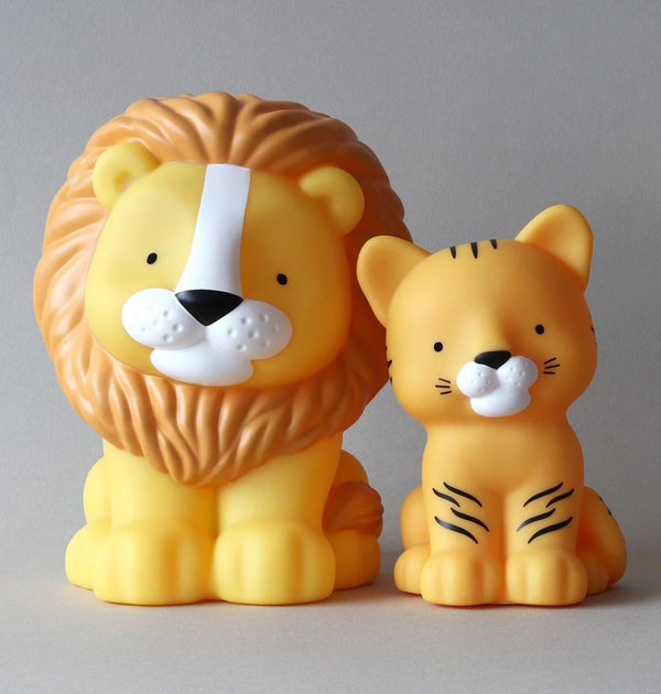 מנורת לילה גדולה – אריה