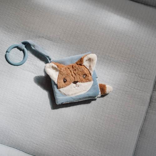 Forest Friends Buggy Booklet Touch & Play – חוברת עגלה רכה עם פעילויות