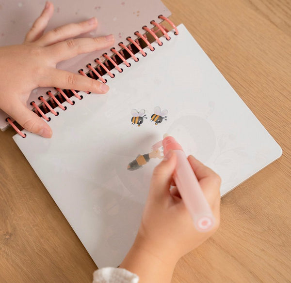 ספר מים קסום – רוזה והחברים