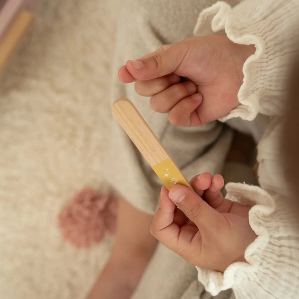 שולחן איפור מעץ