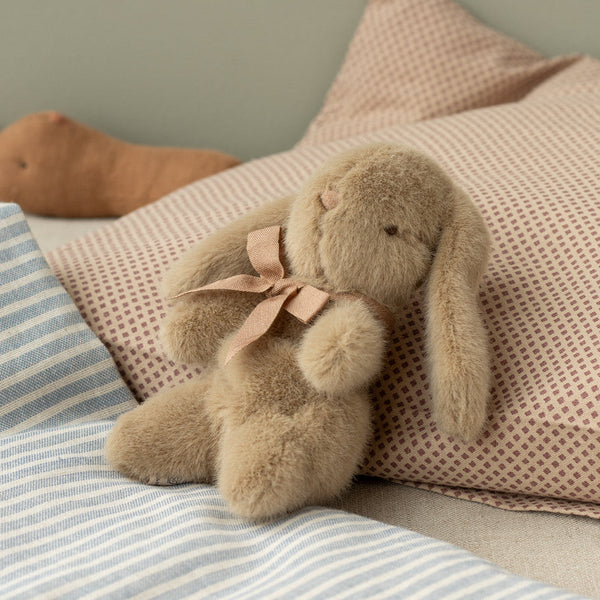 ארנבת פרווה מיני – דסטי בראון