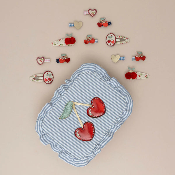 תיק דובדבנים פסים