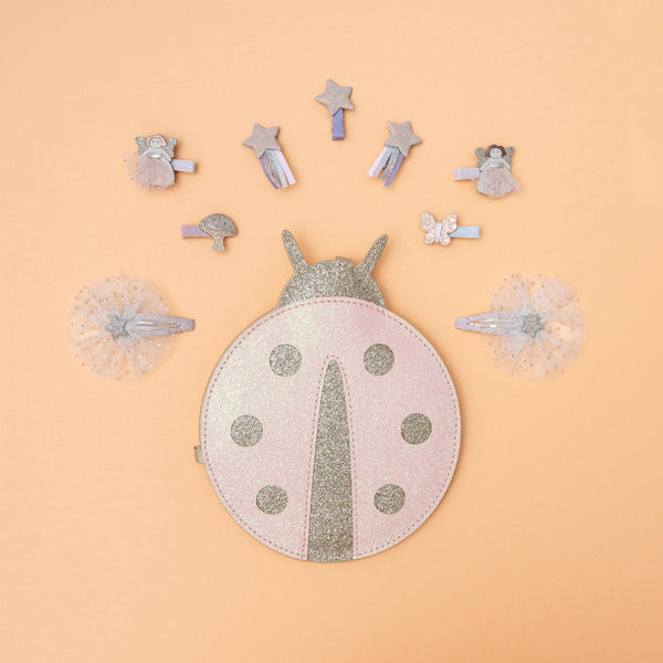 תיק חיפושית