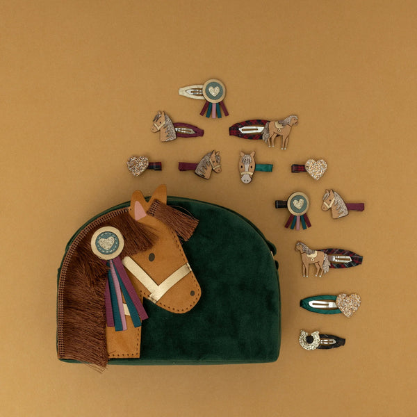 תיק קטיפה של פוני