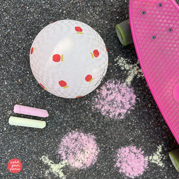 כדור גומי גדול תפוחים