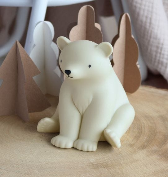 Little light: Polar bear