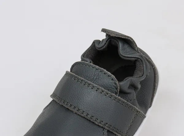 נעלי צעד ראשון GO XP SMOKE