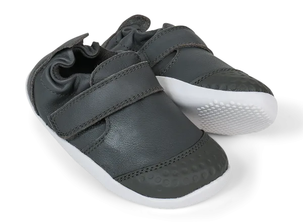 נעלי צעד ראשון GO XP SMOKE