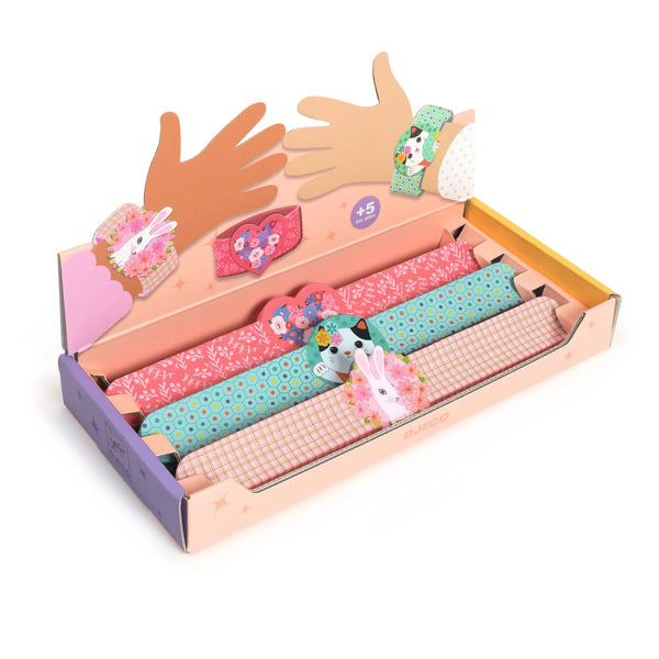 צמידים נצמדים - פרחוניים