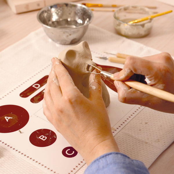 סדנת אמן 84 פיסול בחימר