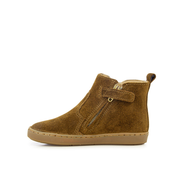 Play New Apple Camel Shoo Pom boots