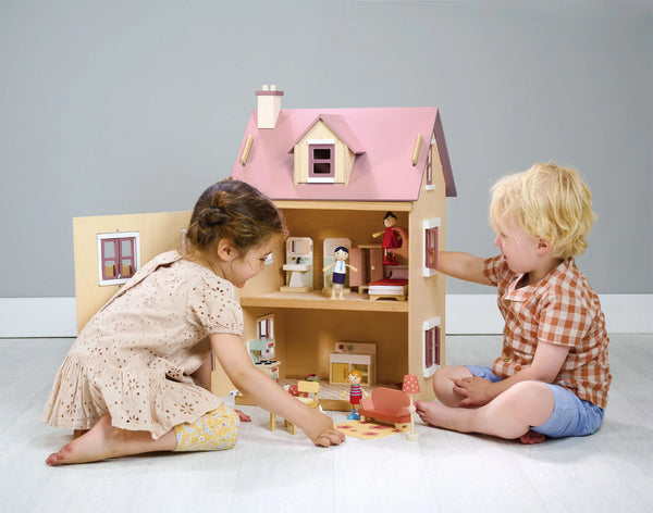 FOXTAIL VILLA  בית בובות
