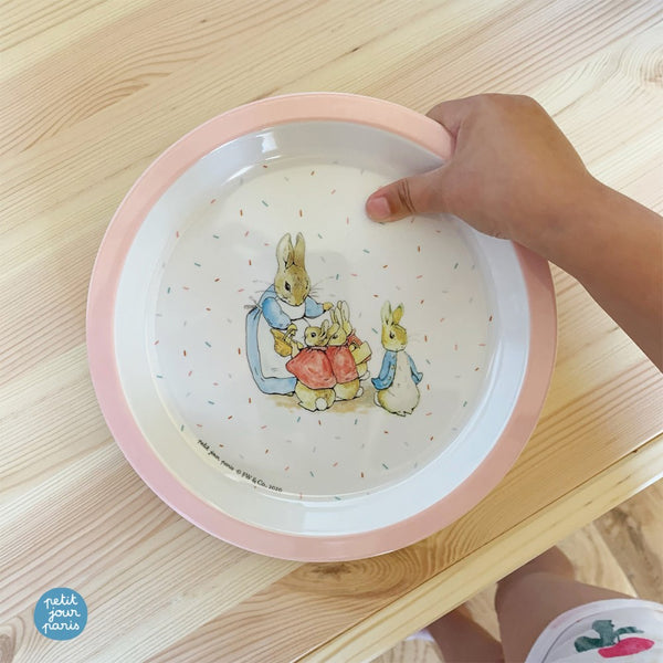 צלחת שוליים ורודה פיטר הארנב (קוטר 18)