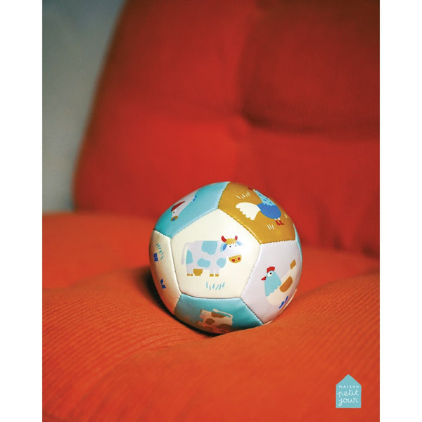 כדור רך קטן חיות משק