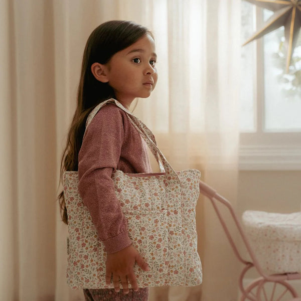 תיק חיתולים לבובות – צבעוני – פרחים עדינים